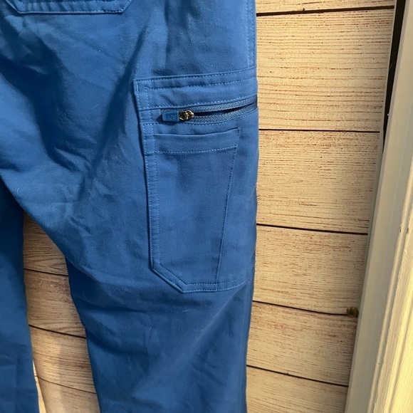 Figs blue‎ size small scrub pants - Picture 5 of 8